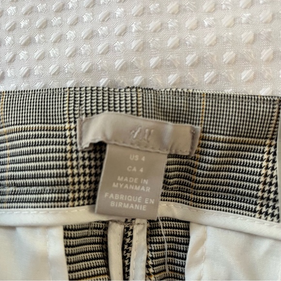 H&M Gray Slim Fit Trousers (1-214) - Picture 6 of 8